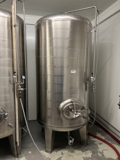 Edelstahl Drucktank, Inhalt 2.518 Ltr., 2 bar